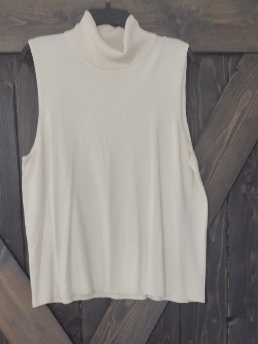 Josephine Chaus Sleeveless Turtleneck Tank in Ivory Office Wear Size XL